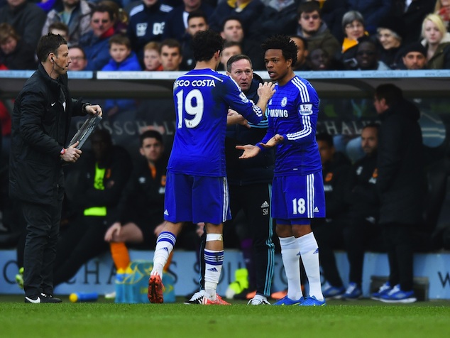 Diego Costa left the field and Loic Remy came on as a substitute